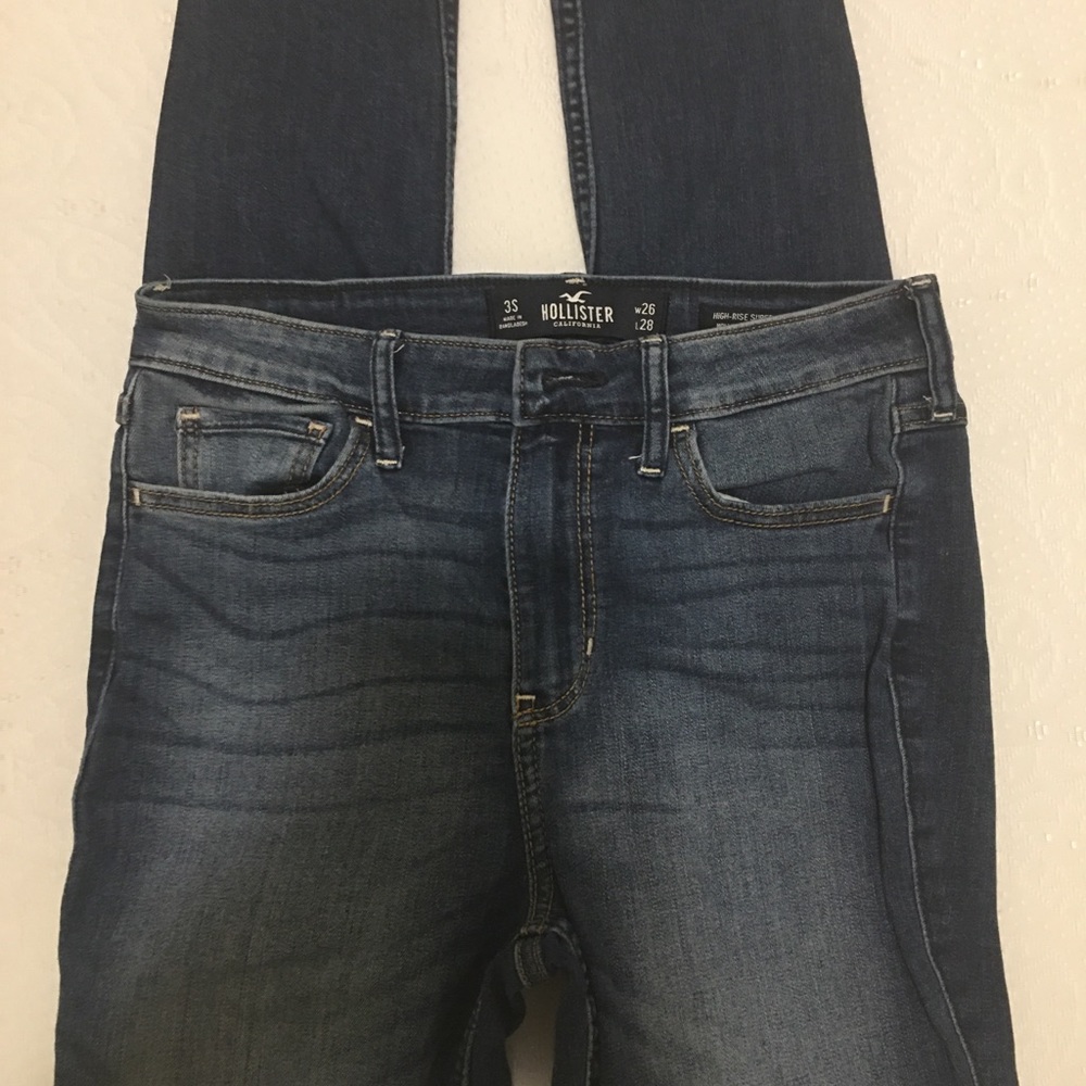 Hollister skinny jeans